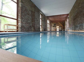 Cosy holiday home in Wanze with sauna